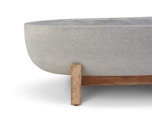 Load image into Gallery viewer, Vaster Oval Planter - 25"
